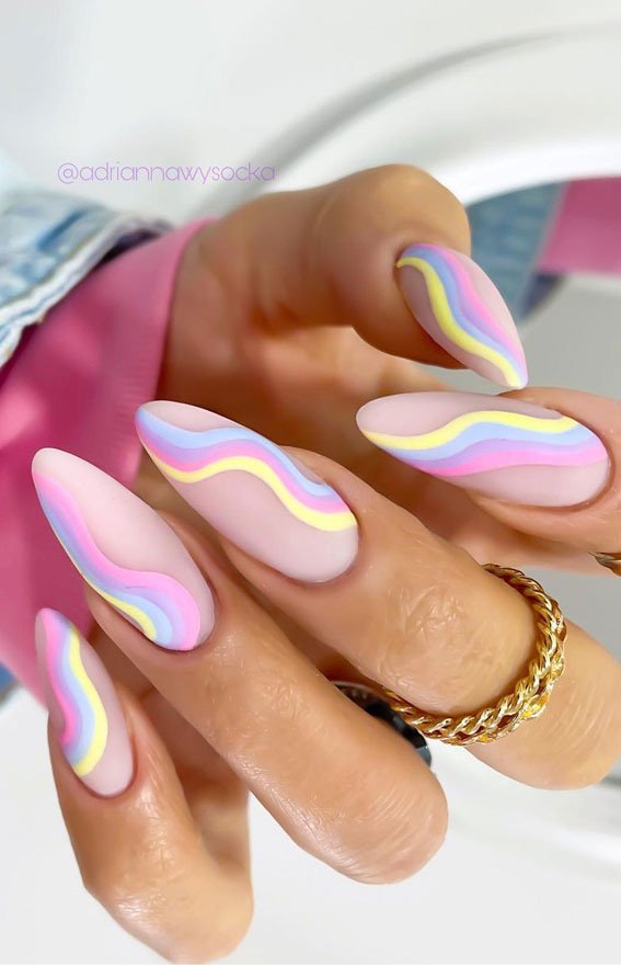 Nail trends for summer 2022