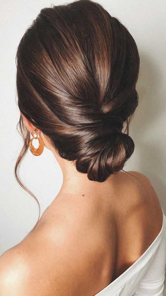 Wedding Guest Hair Trends 2022