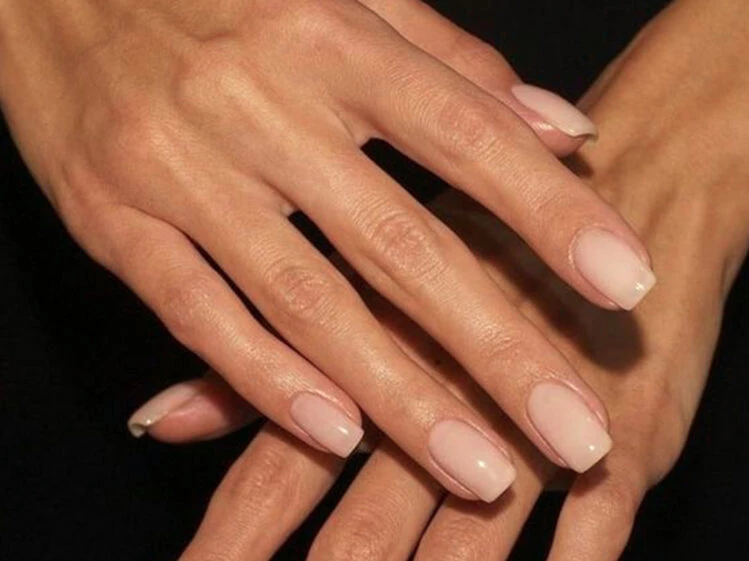 How To Properly Do Your Manicure/Pedicure For The Summer?