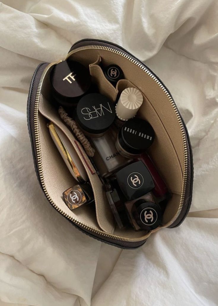 Prepare Your Make Up Bag For The Summer Holidays